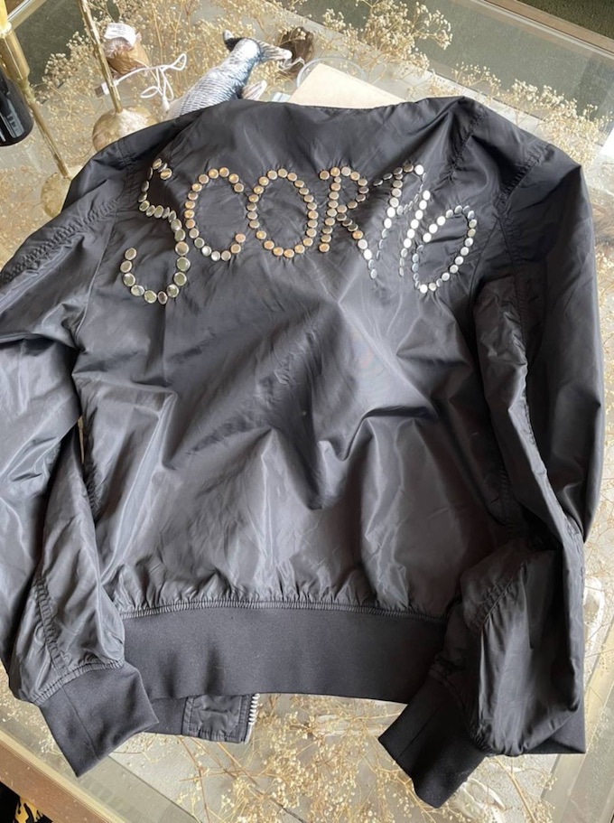 Lorde is auctioning her Scorpio jacket to benefit MusicHelps. | Coup De ...