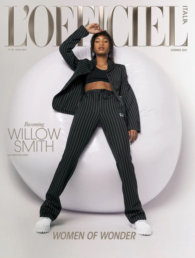 Kredsløb skildpadde arkitekt Willow Smith on the cover of L'Officiel, July 2021. | Coup De Main Magazine
