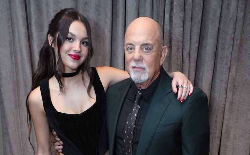 Olivia Rodrigo Performs 'Traitor' On 'Jimmy Kimmel Live!