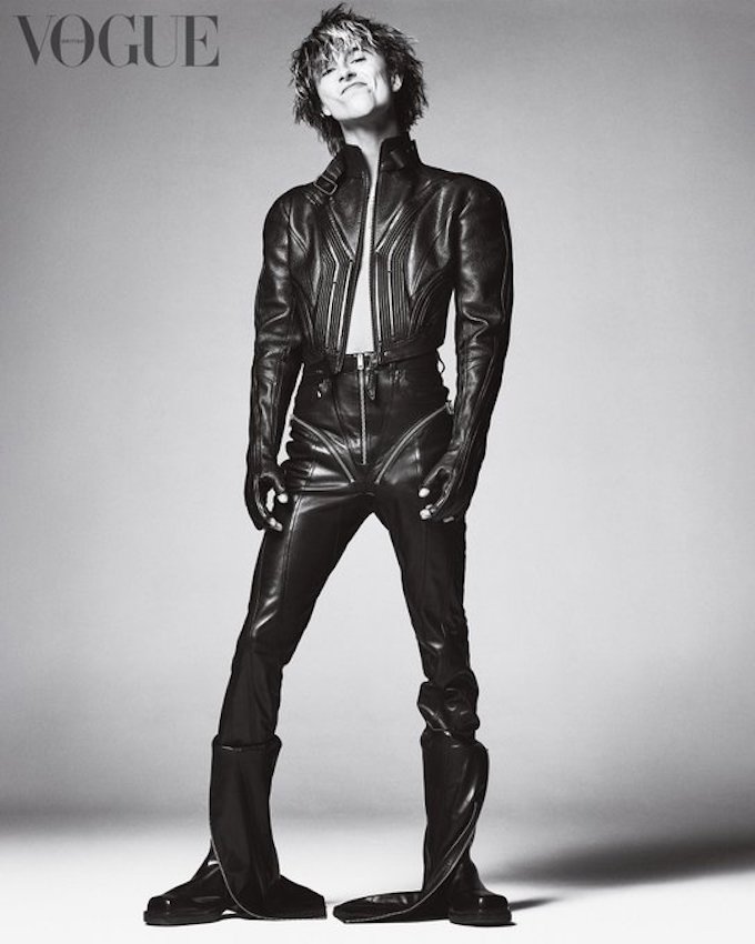 Timothée Chalamet covers British Vogue October 2022 by Steven Meisel -  fashionotography