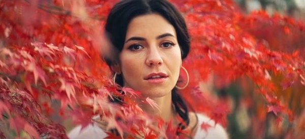 MARINA - "LOVE": Crítica (Saga Das Músicas)