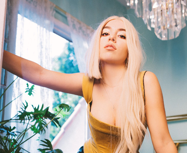 Interview Ava Max On Her New Single So Am I Coup De Main
