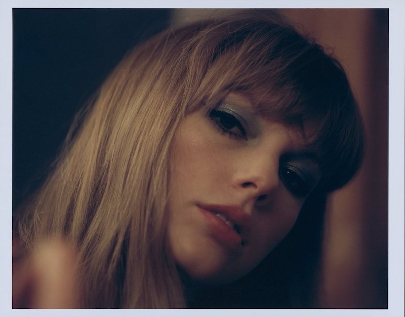 Taylor Swift Releases Three New Vinyl Covers For 'Midnights