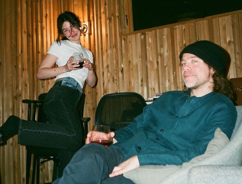 Gracie Abrams and Aaron Dessner are going on tour together! | Coup De ...